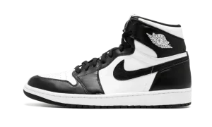 Air Jordan 1 Retro High OG "Black / White 2014"