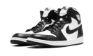 Air Jordan 1 Retro High OG "Black / White 2014"