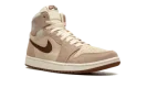 Air Jordan 1 High Zoom CMFT "LEGEND COFFEE"