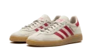 Handball Spezial "Putty Grey Team Victory Red Wonder Beige"