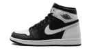Air Jordan 1 Retro High OG "Reverse Panda"
