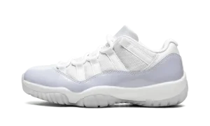 AIR JORDAN 11 LOW WMNS "Pure Violet"