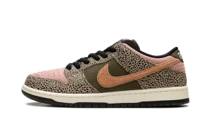 SB Dunk Low "Arts-Rec"