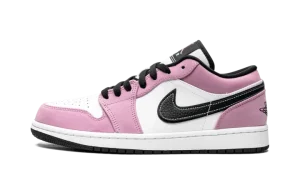 Air Jordan 1 Low SE "Violet Shock"
