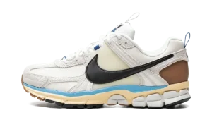 Zoom Vomero 5 WMNS "Design By Japan"