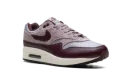 Air Max 1 ESS PRM "CEMENT GREY/BURGUNDY CRUSH"