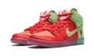 SB Dunk High "Strawberry Cough"