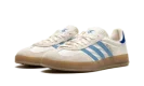 Gazelle Indoor "Off White Clear Sky"