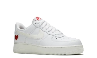 Air Force 1 - Heart 2
