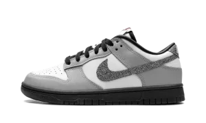 Dunk Low LX WMNS "Glitter Swoosh White Light Smoke Grey"