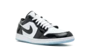 Jordan 1 Low SE "Concord"