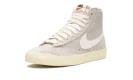 BLAZER MID 77 VINTAGE MNS WMNS "Light Bone Alabaster"