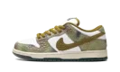 SB Dunk Low "Alexis Sablone - Chameleon"
