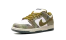 SB Dunk Low "Alexis Sablone - Chameleon"