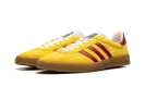 Gazelle "Gucci - Yellow Velvet"