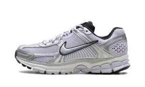 Zoom Vomero 5 WMNS "Barely Grape Photon Dust Summit White Metallic Silver"