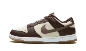 DUNK LOW WMNS "Plum / Coconut Milk"