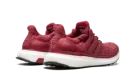ULTRABOOST WMNS "Mystery Red"