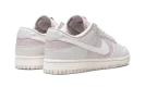 DUNK LOW WMNS "Platinum Violet"
