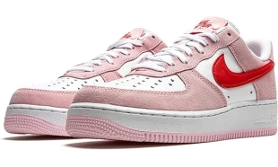 Air Force 1 - V-Day Pink 2