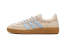 Handball Spezial WMNS "Sand Strata"