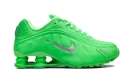 Shox R4 WMNS "Green Strike"