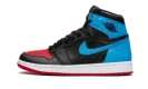 AIR JORDAN 1 HIGH OG WMNS "UNC to Chicago"