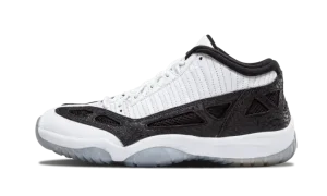 Air Jordan 11 Retro Low
