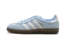 Gazelle Indoor WMNS "Clear Sky Off White"
