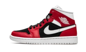 AIR JORDAN 1 MID WMNS "Gym Red / Black"