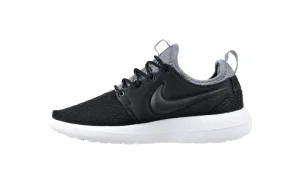 Roshe Two SE WMNS "Black/Black/Cool Grey/White"
