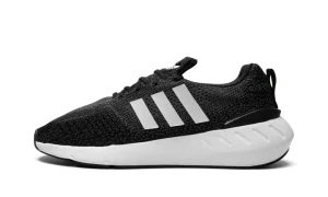 Swift Run 22 "Core Black"