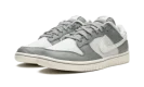 Dunk Low Retro PRM "Mica Green"
