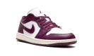 Jordan 1 Low WMNS "Bordeaux"