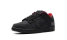 SB Dunk Low "Supreme - Black"