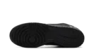 SB Dunk Low "Supreme - Black"