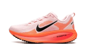 Vomero 18 WMNS "Atmosphere Pink"