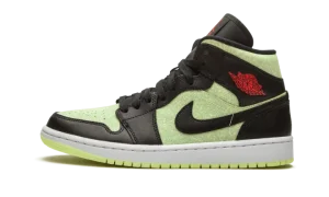 AIR JORDAN 1 MID SE WMNS "Barely Volt / Chile Red"