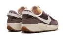 Waffle Debut VNTG WMNS "Plum Eclipse"