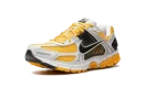 Zoom Vomero 5 "University Gold'"
