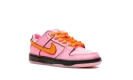 SB Dunk Low PS "Powerpuff Girls - Blossom"