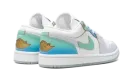 Air Jordan 1 Low WMNS "Emerald Rise" FN8899 131
