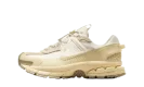 Zoom Vomero Roam "Pale Ivory Light Khaki"