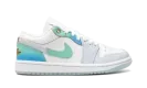 Air Jordan 1 Low WMNS "Emerald Rise" FN8899 131