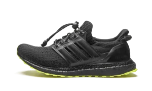 Ultra Boost "Ivy Park - Black / Hi-Res Yellow"