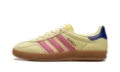 Gazelle Indoor WMNS "Powder Yellow Lucid Pink Royal"