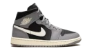 AIR JORDAN 1 MID WMNS "CEMENT GREY"