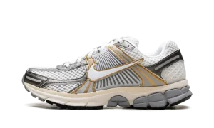 Zoom Vomero 5 "Platinum Tint Metallic Gold"