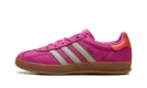 Gazelle Indoor WMNS "Semi Lucid Fuchsia"