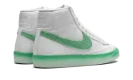 BLAZER MID '77 WMNS "Green Fade"